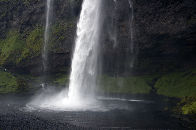 2011-07-07_14-37-12 island.jpg - Seljalansfoss